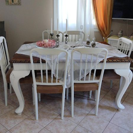 Artemis Superb 2 Bedroom Apartment 700 M Away From The Beach Миния Экстерьер фото