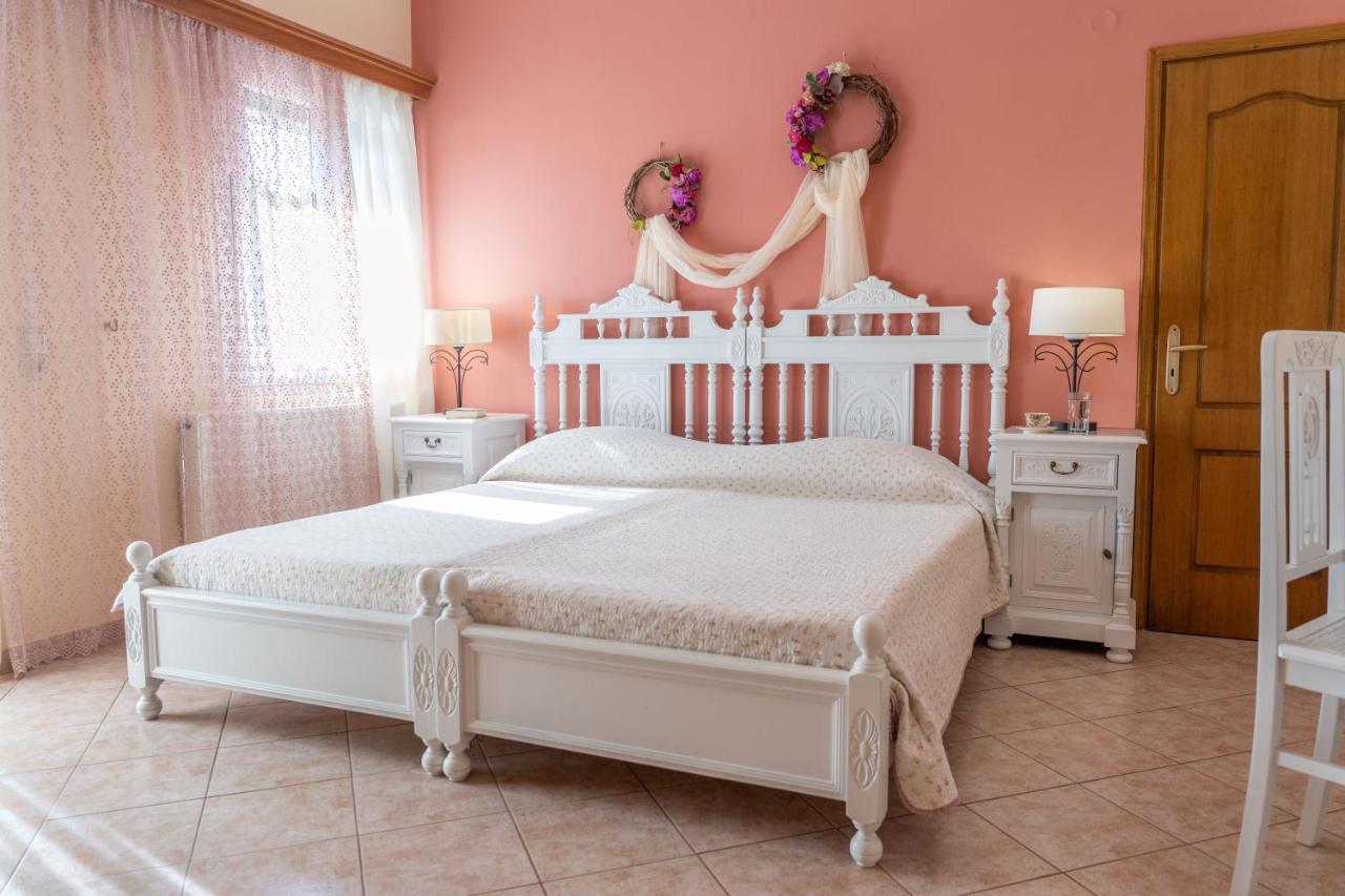 Artemis Superb 2 Bedroom Apartment 700 M Away From The Beach Миния Экстерьер фото