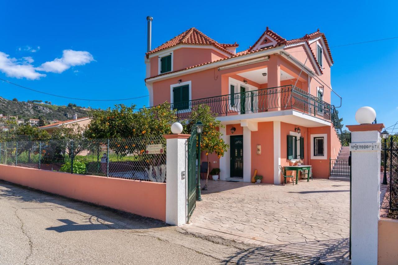 Artemis Superb 2 Bedroom Apartment 700 M Away From The Beach Миния Экстерьер фото