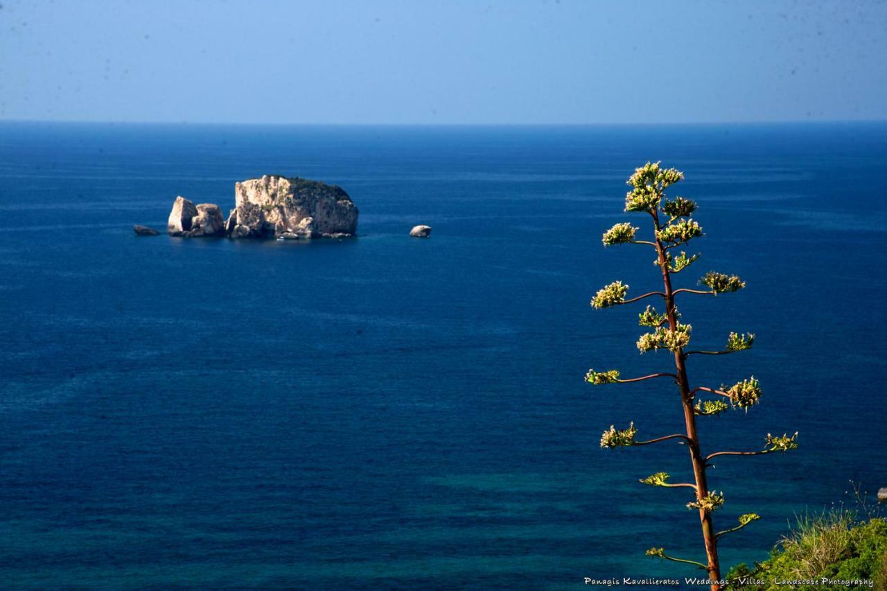 Artemis Superb 2 Bedroom Apartment 700 M Away From The Beach Миния Экстерьер фото